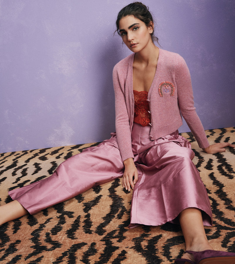 Sissy V-Neck | Razzle Pink | Hover